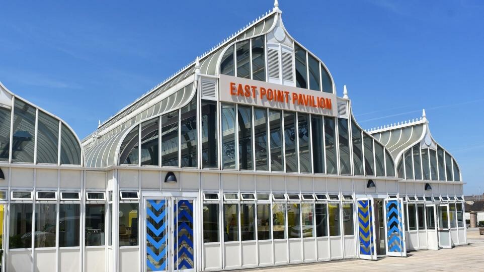 The East Point Pavilion | Suffolk Coastal Escapes | Luxury dog-friendly self-catering accommodation on the Suffolk coast