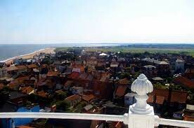 Southwold Lighthouse - Suffolk Coastal Escapes - Luxury dog-friendly holiday homes on the Suffolk coast