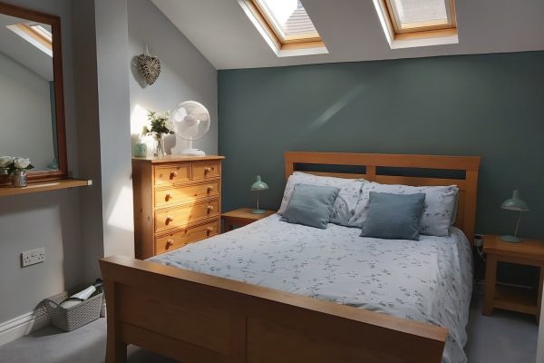 Sandpiper main bedroom | Suffolk Coastal Escapes | dog friendly self catering accommodation on the Suffolk Coast