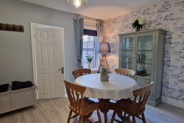 Curlew Cottage dining room | Suffolk Coastal Escapes | dog friendly self catering accommodation on the Suffolk coast.
