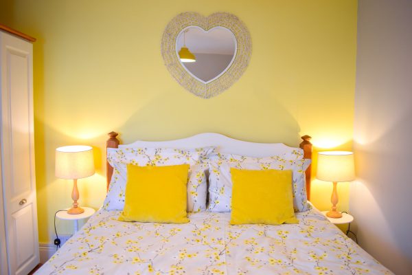 Avocet bedroom | luxury dog friendly self catering accommodation on the Suffolk Coast