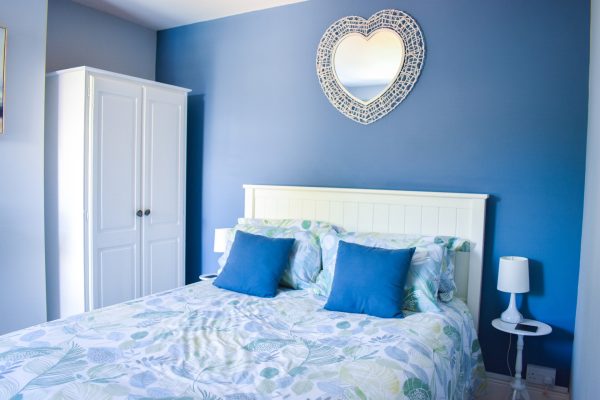 Sanderlings bedroom | Suffolk Coastal Escapes | Holiday home on the Suffolk Coast