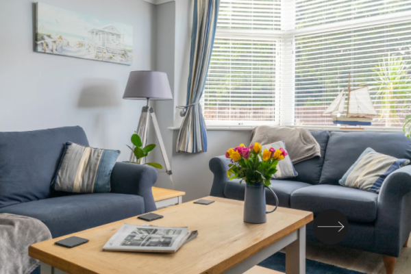 Sandpiper living room | Suffolk Coastal Escapes | dog friendly self catering accommodation on the Suffolk Coast